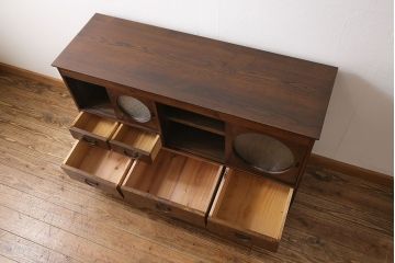 【A様ご成約済み・ご決済用】和製アンティーク　丸窓が可愛らしいハーモニカ付きローボード(カップボード、食器棚、収納棚)