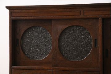 【A様ご成約済み・ご決済用】和製アンティーク　丸窓が可愛らしいハーモニカ付きローボード(カップボード、食器棚、収納棚)