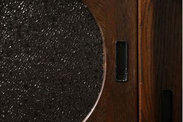 【A様ご成約済み・ご決済用】和製アンティーク　丸窓が可愛らしいハーモニカ付きローボード(カップボード、食器棚、収納棚)