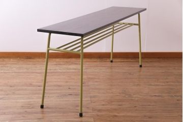 アンティーク家具　ヒノキ無垢材　コントラストが鮮やかなペイント鉄脚テーブル(作業台、カウンターテーブル)