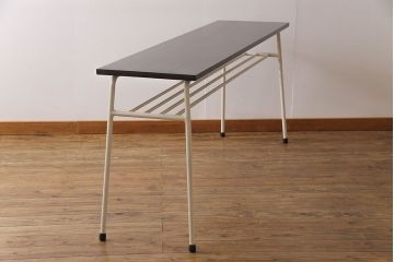 アンティーク家具　ヒノキ無垢材　シンプルな作りのペイント鉄脚テーブル(作業台、カウンターテーブル)