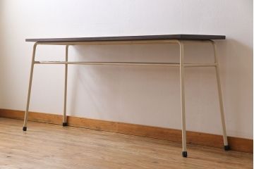 アンティーク家具　ヒノキ無垢材　シンプルな作りのペイント鉄脚テーブル(作業台、カウンターテーブル)