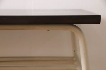 アンティーク家具　ヒノキ無垢材　シンプルな作りのペイント鉄脚テーブル(作業台、カウンターテーブル)