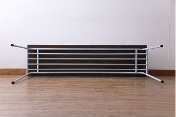 アンティーク家具　ヒノキ無垢材　淡いカラーのペイント鉄脚テーブル(作業台、カウンターテーブル)(1)