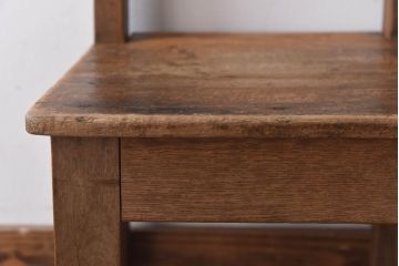 レトロ家具　昭和期　レトロな雰囲気が漂う小さなチェア(椅子、小イス)(1)