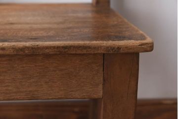 レトロ家具　昭和期　レトロな雰囲気が漂う小さなチェア(椅子、小イス)(1)