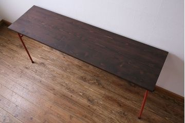 アンティーク家具　ヒノキ無垢材　コントラストが鮮やかなペイント鉄脚テーブル(作業台、カウンターテーブル)(1)