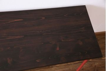 アンティーク家具　ヒノキ無垢材　コントラストが鮮やかなペイント鉄脚テーブル(作業台、カウンターテーブル)(1)