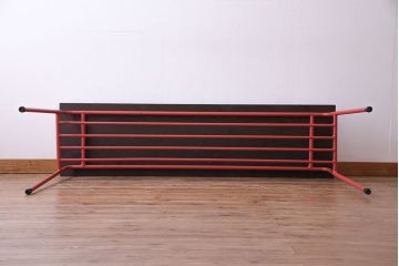 アンティーク家具　ヒノキ無垢材　コントラストが鮮やかなペイント鉄脚テーブル(作業台、カウンターテーブル)(1)