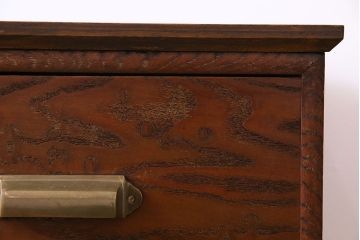 アンティーク家具　昭和初期　栓材　上品な意匠のローチェスト(ローボード、サイドボード、引き出し)(1)