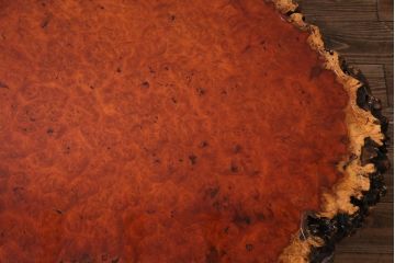 アンティーク家具　1980年頃　カリン材(花梨材)　艶やかな鳥眼杢の天板が美しいセンターテーブル(座卓)