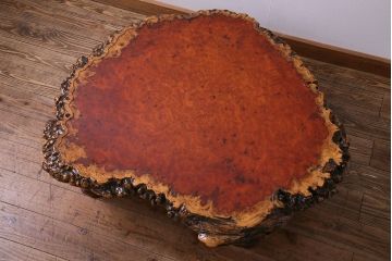 アンティーク家具　1980年頃　カリン材(花梨材)　艶やかな鳥眼杢の天板が美しいセンターテーブル(座卓)