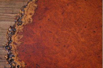 アンティーク家具　1980年頃　カリン材(花梨材)　艶やかな鳥眼杢の天板が美しいセンターテーブル(座卓)