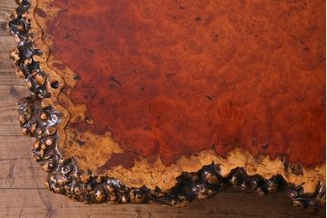 アンティーク家具　1980年頃　カリン材(花梨材)　艶やかな鳥眼杢の天板が美しいセンターテーブル(座卓)