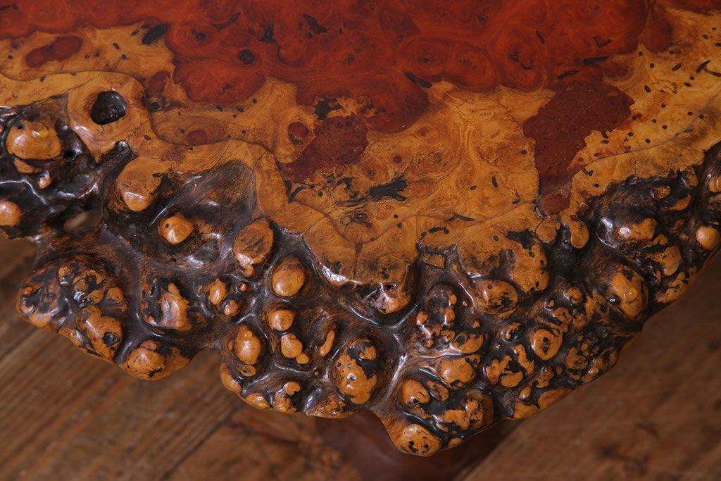 アンティーク家具　1980年頃　カリン材(花梨材)　艶やかな鳥眼杢の天板が美しいセンターテーブル(座卓)