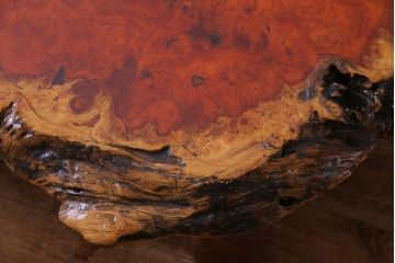 アンティーク家具　1980年頃　カリン材(花梨材)　艶やかな鳥眼杢の天板が美しいセンターテーブル(座卓)