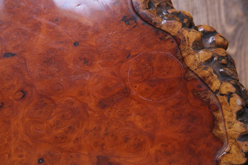 アンティーク家具　1980年頃　カリン材(花梨材)　艶やかな鳥眼杢の天板が美しいセンターテーブル(座卓)