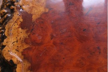 アンティーク家具　1980年頃　カリン材(花梨材)　艶やかな鳥眼杢の天板が美しいセンターテーブル(座卓)