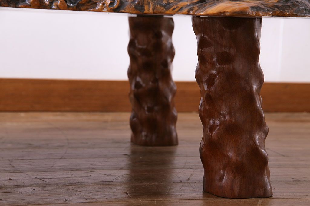 アンティーク家具　1980年頃　カリン材(花梨材)　艶やかな鳥眼杢の天板が美しいセンターテーブル(座卓)