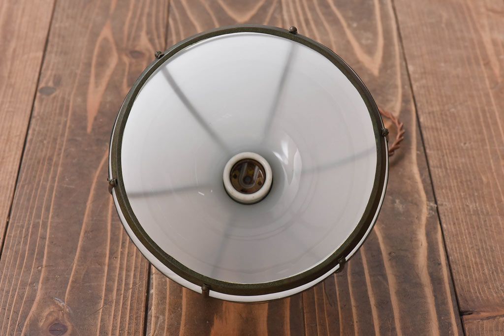 和モダンな雰囲気が魅力的な銅巻きペンダントライト(天井照明、吊り下げ照明、シェード)(1)