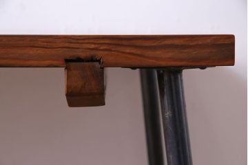 昭和中期　リメイク品　味わい深い古材が魅力のアイアンベンチ(板座チェア、椅子、花台)