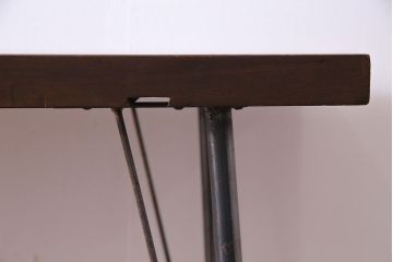 桂材一枚板　リメイク　味わいある古材を使用したアイアンサイドテーブル(作業台、飾り台、カフェテーブル)(2)