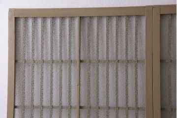 ペイント家具　すりガラス・ダイヤガラス入り　レトロな雰囲気のガラス格子戸(建具、引き戸、ガラス帯戸)2枚組