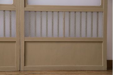 ペイント家具　すりガラス・ダイヤガラス入り　レトロな雰囲気のガラス格子戸(建具、引き戸、ガラス帯戸)2枚組