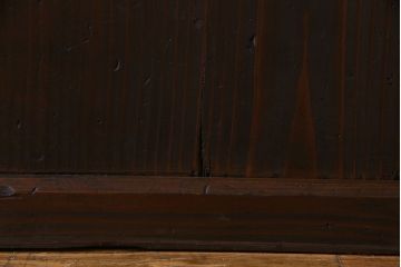 和製アンティーク　鋲が重厚感と渋さを醸し出す板戸(引き戸、建具)2枚セット(1)