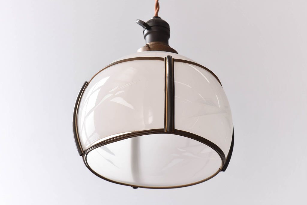 昭和レトロ　鶴のモチーフから和を感じるシェード(天井照明、電笠、吊り照明)