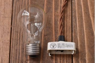 昭和レトロ　鶴のモチーフから和を感じるシェード(天井照明、電笠、吊り照明)