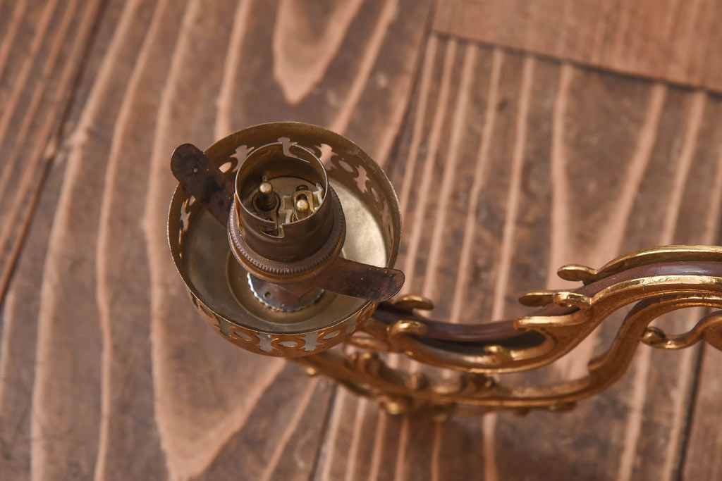 イタリアビンテージ　シックな高級感を演出するシャンデリア(天井照明、ランプ)