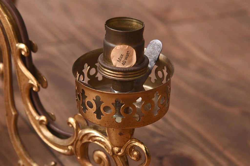 イタリアビンテージ　シックな高級感を演出するシャンデリア(天井照明、ランプ)