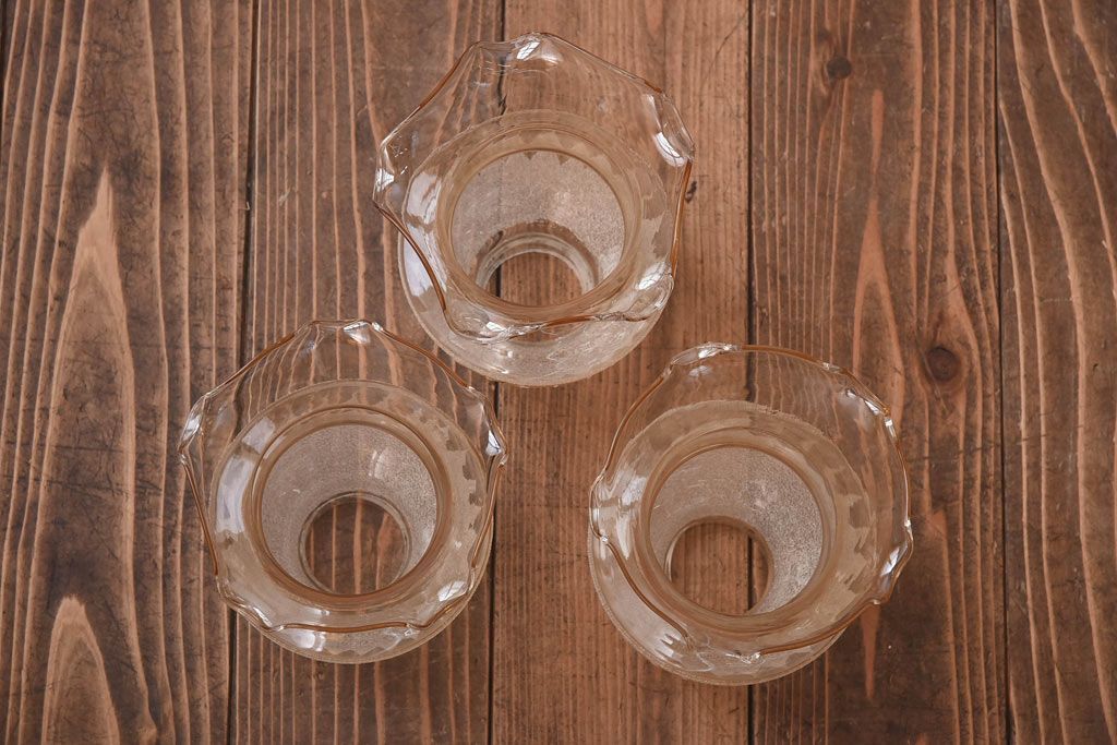 イタリアビンテージ　シックな高級感を演出するシャンデリア(天井照明、ランプ)