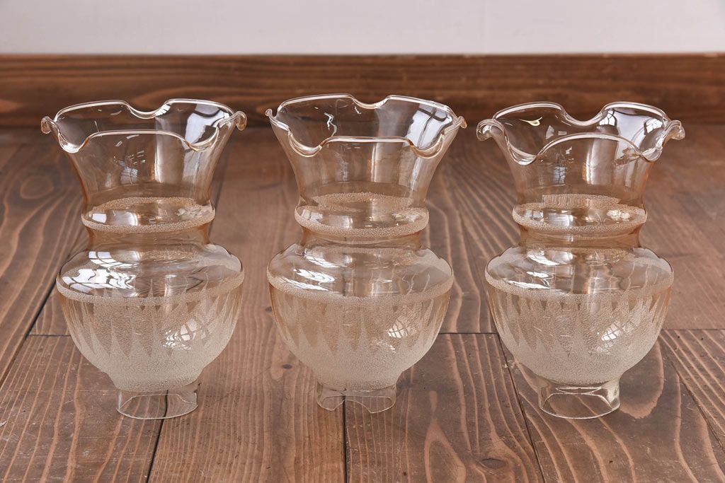 イタリアビンテージ　シックな高級感を演出するシャンデリア(天井照明、ランプ)