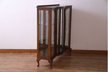 アンティーク家具　イギリス　アンティークスタイルの空間作りに活躍するガラスキャビネット(ガラスケース、ショーケース、飾り棚)