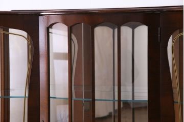 アンティーク家具　イギリス　アンティークスタイルの空間作りに活躍するガラスキャビネット(ガラスケース、ショーケース、飾り棚)