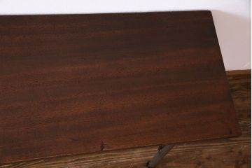 ラワン材一枚板　趣のある古材で作成したリメイク鉄脚テーブル(飾り台、カウンターテーブル)