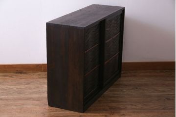 アンティーク家具　昭和初期　網代編み　和の雰囲気を高める小振りな戸棚(収納棚)