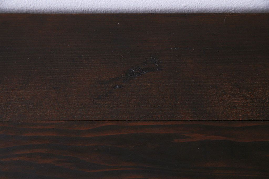 アンティーク家具　昭和初期　網代編み　和の雰囲気を高める小振りな戸棚(収納棚)