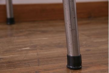 ジャンク品　古い麺打ち台をリメイクした鉄脚付き作業台(鉄脚テーブル)