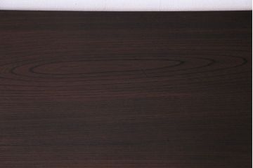 リメイク品　古材使用　欅材の深い色味が魅力の鉄脚テーブル(サイドテーブル、作業台、カフェテーブル)(R-029727)