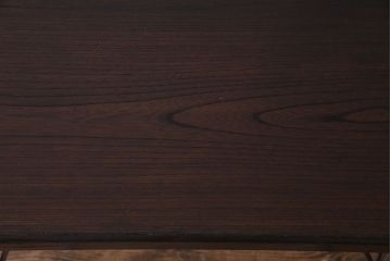 リメイク品　古材使用　欅材の深い色味が魅力の鉄脚テーブル(サイドテーブル、作業台、カフェテーブル)(R-029727)