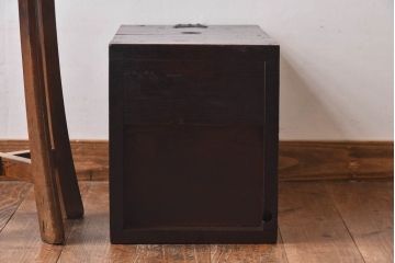 アンティーク雑貨　古民具・骨董　総ケヤキ材　古い木の質感が味わい深い銭箱(銭函)