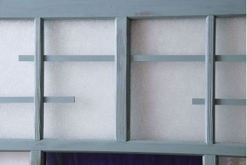 アンティーク建具　昭和初期　色ガラス・当時物ダイヤガラス入り!　シャビーな雰囲気が可愛いらしいペイントガラス戸2枚セット(2)