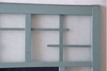 アンティーク建具　昭和初期　色ガラス・当時物ダイヤガラス入り!　シャビーな雰囲気が可愛いらしいペイントガラス戸2枚セット(2)