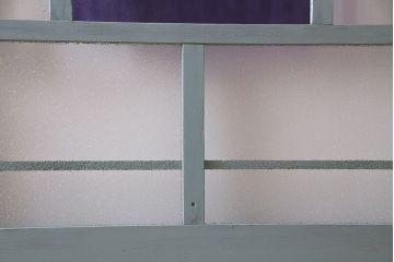 アンティーク建具　昭和初期　色ガラス・当時物ダイヤガラス入り!　シャビーな雰囲気が可愛いらしいペイントガラス戸2枚セット(2)