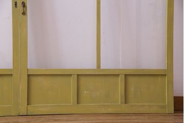 昭和レトロ　色ガラスがアクセントのペイントガラス戸(窓)2枚セット(1)