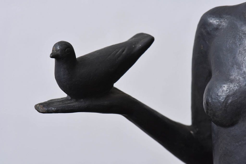 アンティーク雑貨　昭和期　藤井浩祐作　共箱付き　青銅女身像「平和」(ブロンズ像)