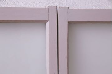 淡いカラーが可愛らしいペイントガラス戸(窓)2枚セット